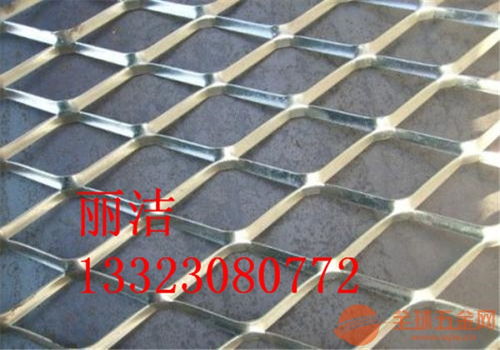 成都鋼板護欄網(wǎng)廠家 成都鋼板護欄網(wǎng)產(chǎn)品制作